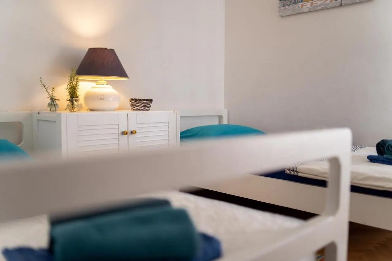 Villa With A Beautiful Sea View Near The Beach - By Traveler Tourist Agency Krk Id 2175 Kornic 0*,